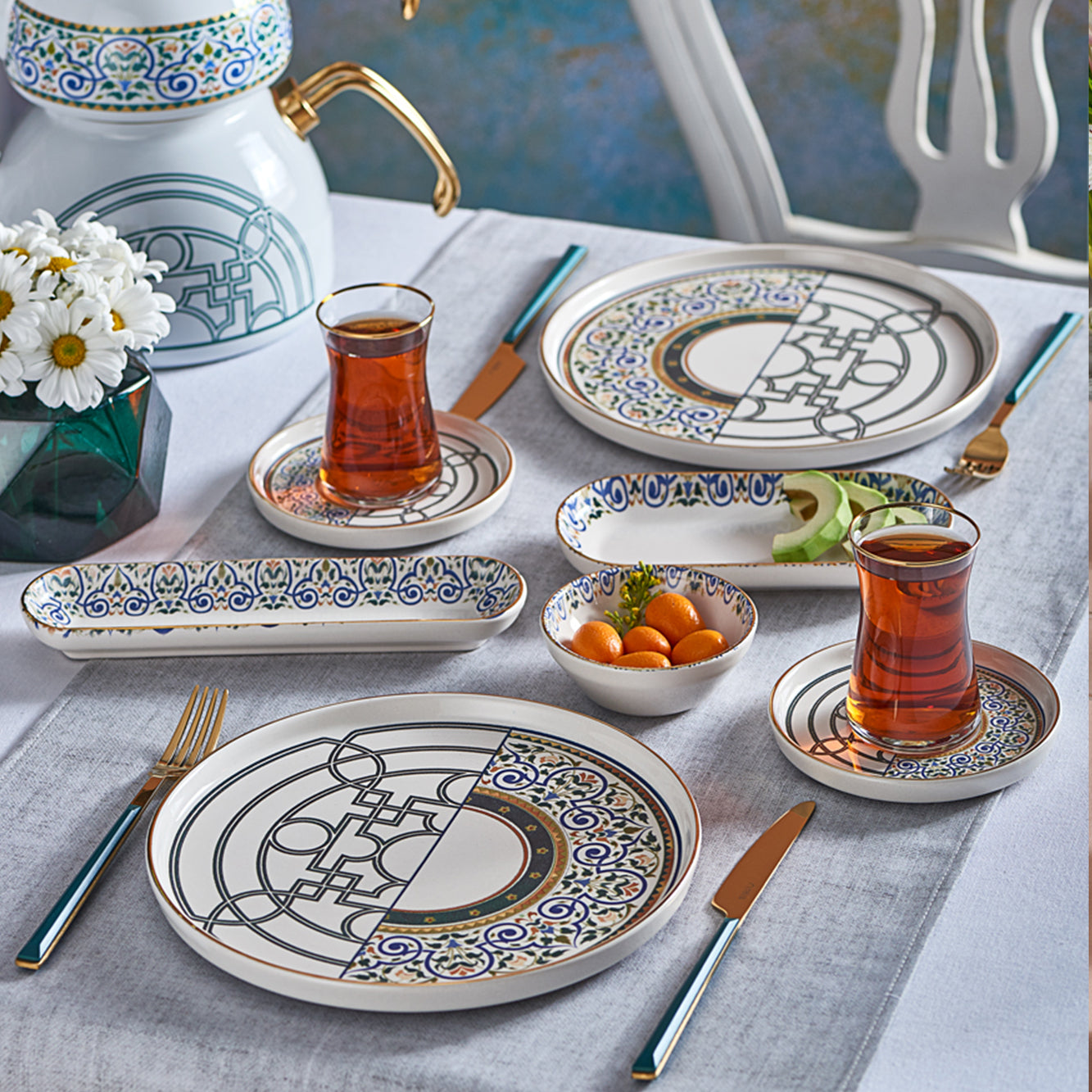 Majestic 26 Pcs Breakfast Set