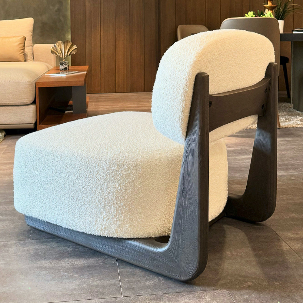 Aura Armchair